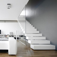 Escalier intérieur flottant en bois DAIYA USA avec garde-corps en verre trempé