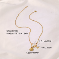Collar de Acero Inoxidable con Múltiples Colgantes de la Serie Océano de JY Fashion para Mujer, Cadena Simple con Conchas, Estrellas de Mar y Sol para la Clavícula