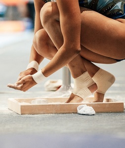 Hot bán 3.8cm x9.1m tùy chỉnh bán buôn trắng bông y tế Zinc Oxide thể thao băng thể thao BĂNG BĂNG thể thao Băng đóng đai băng - Product Image 4