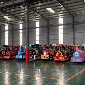 Mini-train électrique sans rails pour enfants, jeux amusants pour enfants dans les centres commerciaux et parcs d'attractions, en promotion - Product Image 1