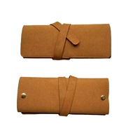 Rouleau organisateur de bijoux de voyage en microfibre avec logo personnalisé rouleau de bijoux de voyage pour boucle d'oreille bague collier pochette