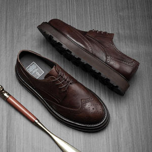 British Thick Sole Increase Brock Round Head Casual Leather Shoes Vintage to Do Old Carved Wedding Shoes Men - Product Image 3