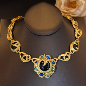 Ensemble de bijoux KAMMY personnalisé vintage en or 18 carats avec strass bleus et tournesol vert, collier et bracelet sur le thème des plantes - Product Image 5