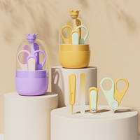 Ensemble de soins pour ongles de bébé en pastel, design ergonomique, sûr pour les doigts minuscules, comprend une lime à ongles et des pinces à nez, garantie 1 an