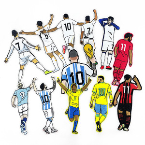 Parche Termoadhesivo Bordado Pequeño para Aplicar en Camisetas, Gorras y Bolsos, con Diseño de Jugador de Fútbol, para el Día del Partido, para Amantes de los Deportes - Product Image 3