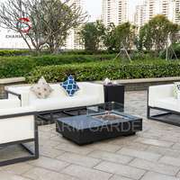 Table basse en béton avec foyer au gaz pour l'extérieur, chauffage de patio pour l'extérieur