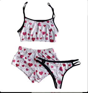 Sexy Lingerie Mom: Style & Comfort for Moms