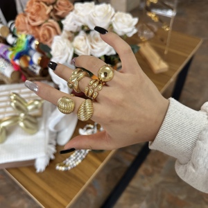 Anelli alla Moda Popolari su Instagram, Lisci e Lucidi, Placcati in <span class=keywords><strong>Oro</strong></span> 18K e <span class=keywords><strong>Argento</strong></span> 925, Senza Ossidazione, Set di Anelli in <span class=keywords><strong>Rame</strong></span> di Alta Qualità per Donne, Gioielli di Lusso - Product Image 2