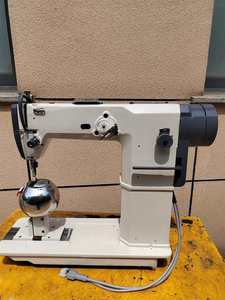 Máquina de Coser Industrial de Una Sola Aguja con Puntada de Cadeneta BT-810C para Confección de Pelucas - Product Image 4