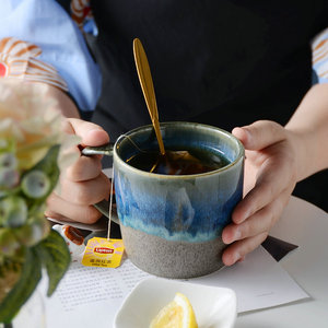 Tazza in ceramica smaltata a colori reattivi con <span class=keywords><strong>due</strong></span> colori in gres misto tazza da caffè tazza da tè in terracotta tazza retrò - Product Image 4