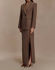 Blazer Oversize de Terciopelo Tejido con Bordado - Marrón Cacao - Product Image 5