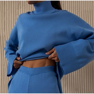 Set Due Pezzi da <span class=keywords><strong>Donna</strong></span> con Maglione Lungo Asimmetrico a Collo Alto e Pantaloni a Gamba <span class=keywords><strong>Larga</strong></span>, Motivo Personalizzato per l'Inverno - Product Image 5