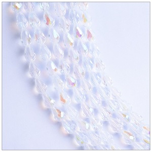 Fabricación de cuentas de lágrima de cristal estéreo facetado a granel, venta al por mayor, cuentas de cristal de gota de agua con agujeros rectos para colgante de cortinas - Product Image 5