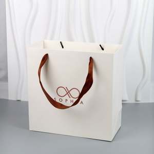 Bolsas de Lujo de Cartón Reciclado de Alta Calidad al por Mayor con Impresión UV, Estampado Dorado y Asas de Cinta para Cosméticos, Champú y Compras - Product Image 4