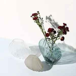 Wholesale transparent vase black-Creative home decoration ornaments crafts transparent sea shell shape blue black glass dried flower vase