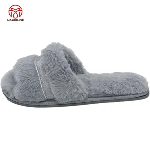 Zapatillas acogedoras de piel sintética para invierno, felpa peluda, banda cruzada, Punta abierta, interior, exterior, casa, cálida, piel de conejo de imitación, zapatillas acogedoras para mujer