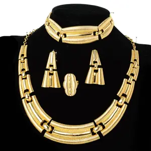 Fábrica direta nova chegada grande cobre ouro banhado 24k jóias artesanal moda feminina colar brincos conjunto de jóias na china