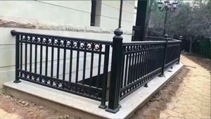 <span class=keywords><strong>Kit</strong></span> de garde-corps <span class=keywords><strong>en</strong></span> aluminium d'installation de bricolage de <span class=keywords><strong>prix</strong></span> usine pour la clôture de plate-forme d'<span class=keywords><strong>escalier</strong></span> système décoratif <span class=keywords><strong>en</strong></span> métal noir acier inoxydable - Product Image 3