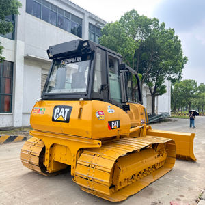 Bulldozer Hidráulico Usado Cat D5G Recién Llegado, Motor 2023, Caja de Cambios, Bomba, 150KW, Equipo de Construcción Pesada, Origen Japón - Product Image 1