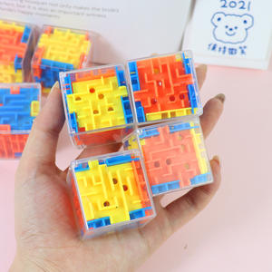 Mini laberinto de bolas, juguete de laberinto educativo temprano, laberinto rodante 3D para niños, rompecabezas giratorio tipo cubo de Rubik, venta al por mayor. - Product Image 4