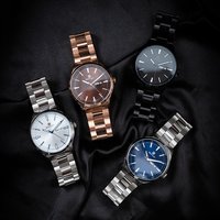 Montre à quartz en acier inoxydable Stellare Elegance avec verre saphir, résistante à l'eau 3 ATM, livrée avec boîte de rangement pour soirée