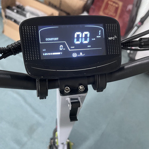 Alta recomendación Geofought M9 60V 6000W 30Ah E Scooter Motor dual 38-56 millas de alcance Off Road Scooter eléctrico para adultos con asiento - Product Image 6