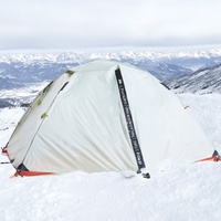 Tente de montagne à double couche avec poteaux entièrement en aluminium, équipement de camping portable résistant aux fortes pluies