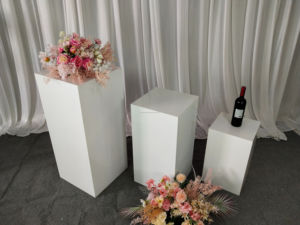 FURUN haute qualité fer carré gâteau support noir et blanc affichage piédestal toile de fond colonne montante pour décorations de mariage - Product Image 2