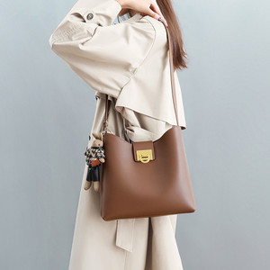 Borsa a secchiello di nicchia francese da donna nuova in pelle borsa monospalla da donna marea moda <span class=keywords><strong>tutto</strong></span> borsa a campata diagonale - Product Image 3