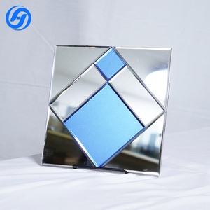 Carreaux <span class=keywords><strong>de</strong></span> mosaïque en verre bleu et miroir géométriques modernes, épaisseur 4 mm, résistants à l'<span class=keywords><strong>eau</strong></span>, finition brillante luxueuse Art <span class=keywords><strong>D</strong></span>éco, panneau mural - Product Image 1