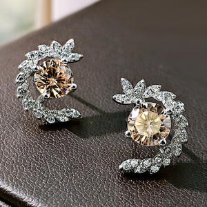 Orecchini in Oro Bianco con Diamanti Taglio Brillante Rotondo, Diamanti Naturali Fantasia, Gioielli Romantici da Sposa per Donna - Product Image 6