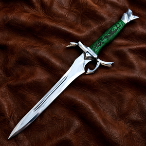 Lanza de Acero Inoxidable de Fantasía con Punta de Espada, Mango Verde con Diseño Grabado para Juego de Rol y Exhibición - Product Image 1
