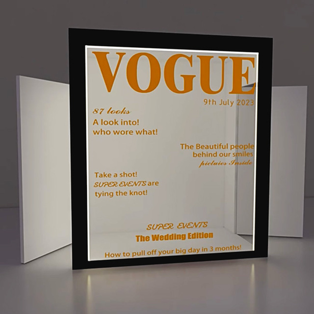 Professional With Printer Magazine Photo Booth Box 21.5 Inch LED Mirror 0.5 High Angle Telephone Light Walk In