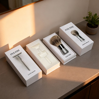 Boîte en papier pour rasoir avec impression CMYK de logo personnalisé, finition mate noire et blanche - Coffret cadeau pour kit de rasage et lames de rasoir