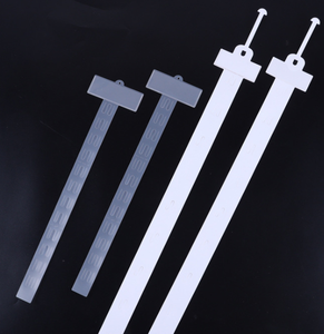 Tiras Transparentes Moldeadas por Inyección para Exhibición Publicitaria en Estantes de Supermercados para Alimentos y Aperitivos - Product Image 1