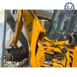 รถตักล้อยาง JCB 3CX 4x4x4 มือสองคุณภาพสูง พร้อมชุดตักดินด้านหน้าและด้านหลัง |   รับน้ำหนักได้ 8 ตัน ไม่มีการรั่วไหล พร้อมใช้งาน - Product Image 3