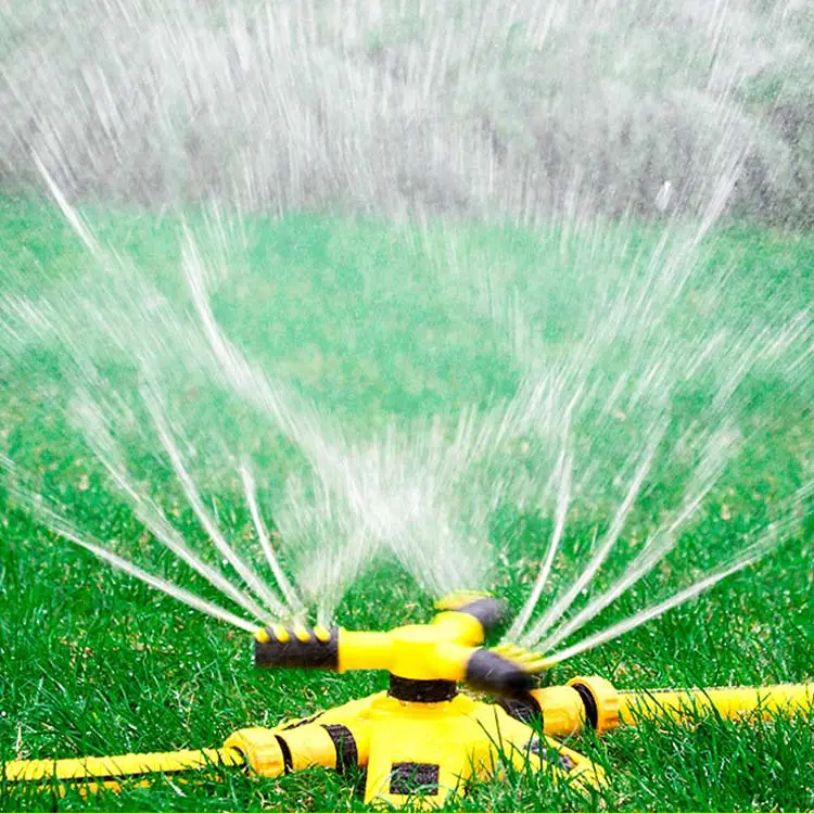 Atacado girar 360 graus sprinkler spike jardim aspersores de plástico chão