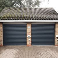 Porte à enroulement en aluminium robuste, anti-vent, design minimaliste pour supermarché