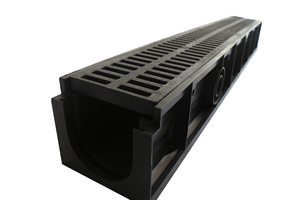 <span class=keywords><strong>Caniveau</strong></span> de drainage <span class=keywords><strong>extérieur</strong></span> en <span class=keywords><strong>PVC</strong></span> en forme de U avec couvercle en acier inoxydable - Product Image 3