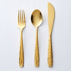 Ensemble de couverts en acier inoxydable couleur or martelé, finition miroir, qualité supérieure, pour la cuisine et la table. - Product Image 1