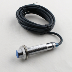 <span class=keywords><strong>Sensor</strong></span> Proximitas Kapasitif CN12-04DNANBPAPBAKAKB/CN12-02DNANBPAPBAKAKB M12 IP65 Terminal Sekrup Indikator LED Penginderaan <span class=keywords><strong>2</strong></span>/4/5MM - Product Image 2