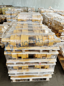 Rouleau porteuse <span class=keywords><strong>pas</strong></span> <span class=keywords><strong>cher</strong></span> pour bulldozer D6D D9N, Rouleau porteuse pour bulldozer D65E8 - Product Image 5