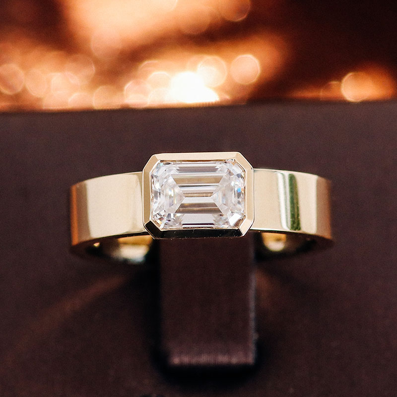 2 carat lab grown diamond ring