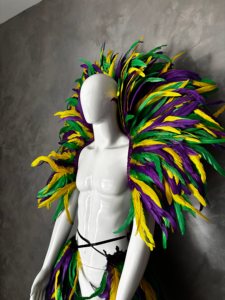 طقم زي كرنفال بالريش، أجنحة كتف بنفسجية/خضراء/صفراء + أصفاد للذراعين، زي حفلات السامبا والمهرجانات، بيع بالجملة OEM - Product Image 6