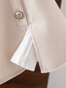 Giacca con Mantella Tinta Unita Autunno Inverno, Stile Casual con Collo a O, 100% Poliestere Traspirante per Bambine (Senza Strato Interno) - Product Image 4