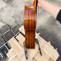 Guitare classique de style Torres, fabriquée à la main, avec table en épicéa massif, dos et éclisses en palissandre de Madagascar, finition Tornavoz, polissage français