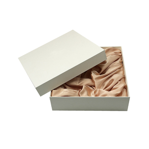 Emballage de boîte cadeau de luxe de marque imprimée au design personnalisé boîte cadeau 2 pièces avec couvercle et <span class=keywords><strong>base</strong></span> rigide blanche avec col pour cosmétique - Product Image 3