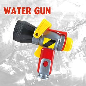 Pistolet à eau portable durable pour enfants, idéal pour le jeu de rôle de pompier, activités estivales en extérieur, jardin et piscine, <span class=keywords><strong>action</strong></span> de pulvérisation facile - Product Image 2