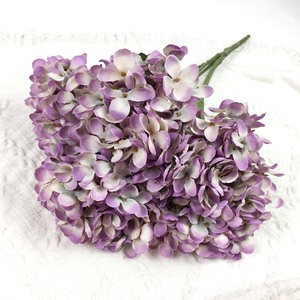 ดอกไฮเดรนเยียสีเขียวประดิษฐ์จากผ้าไหมสีเขียว สำหรับตกแต่งชุดแต่งงานหรือบ้าน - Product Image 3