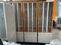 Machine de pulvérisation électrostatique automatique de poudre métallique, armoire de commande et poste de contrôle pour machine de revêtement en poudre automatique